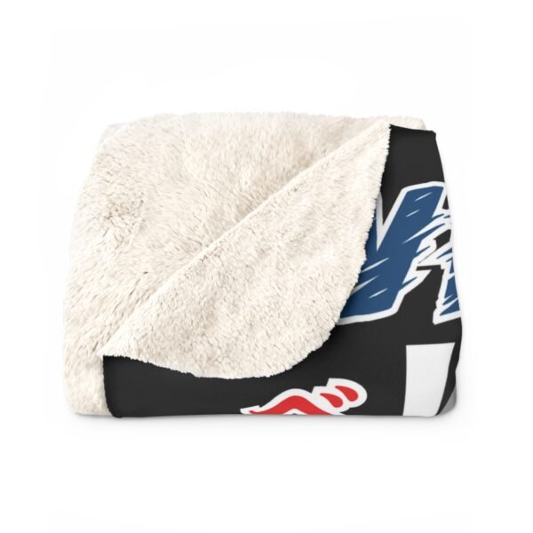 Vegeta Vs Goku Blanket Sherpa Fleece - Image 2